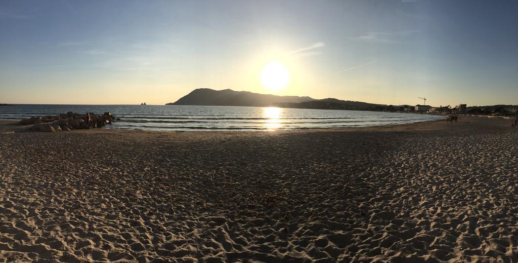 Entre Mer Et Mer La Seyne-sur-Mer Exteriör bild